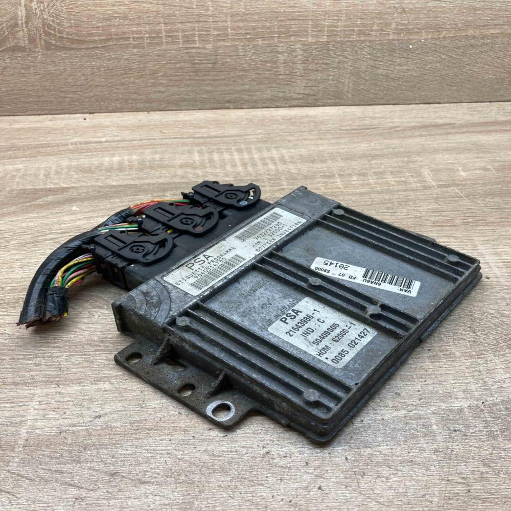 9640514780 21643936 1  Engine control unit/module ECU Citroen Xsara Picasso