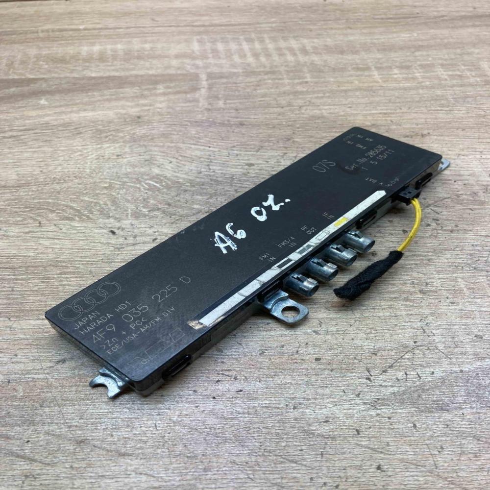 4F9035225D   Aerial antenna amplifier Audi A6 S6 C7 4G