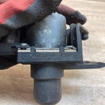 8391418 1147412052  Coolant heater control valve BMW 3 E36