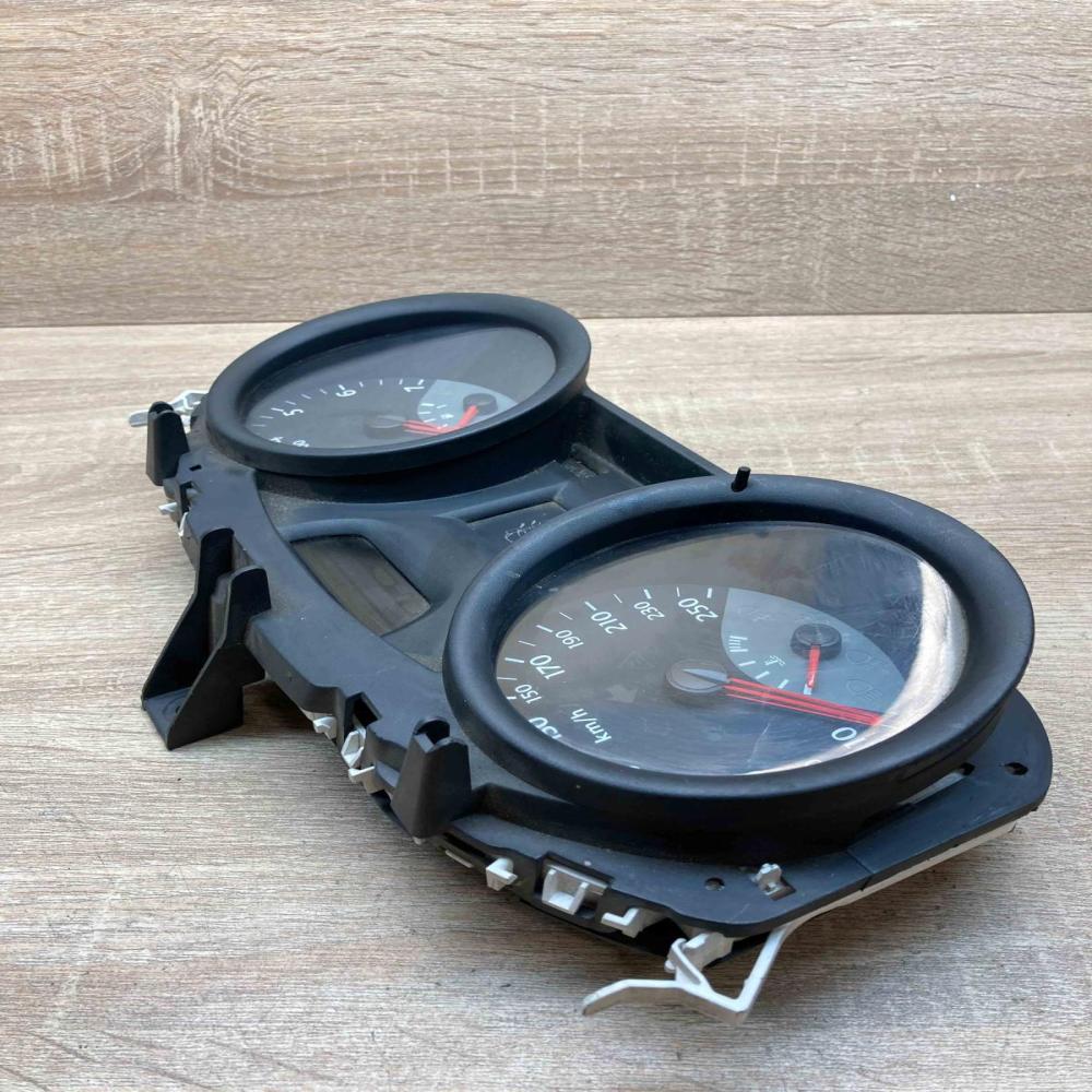 8200306535   Speedometer (instrument cluster) Renault Megane II