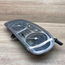 8200170305   Speedometer (instrument cluster) Renault Laguna II