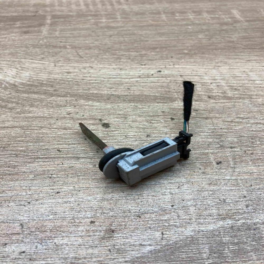 3D0907543   Interior temperature sensor Audi A3 S3 8P