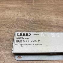 8E9035225P   Aerial antenna amplifier Audi A4 S4 B6 8E 8H