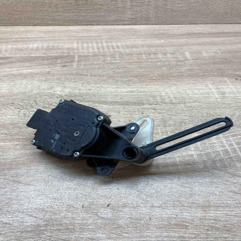 1J0907511 6NN00762600 653 400R Air flap motor/actuator Volkswagen Golf IV