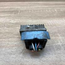 9640469680   Glow plug pre-heat relay Citroen C5