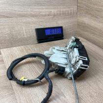 04589440 P04589440AG  Front door lock Chrysler Sebring (JS)