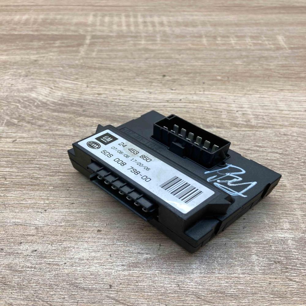 24453850 5DS008798 00  Tow bar trailer control unit/module Opel Astra H