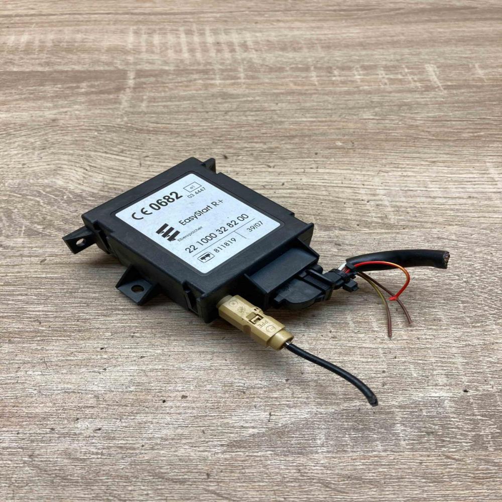 221000328200   Immobilizer control unit/module Volkswagen Transporter - Caravell