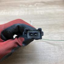 A047   Plug wire Peugeot 104