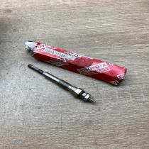 19850 64020 1985064020  Glow plug Toyota Carina A60