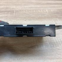9113348 8ES009479 00  Other control units/modules BMW 3 E90 E91