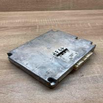 RF4P 18 8810   Engine control unit/module ECU Mazda 323 F