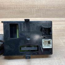 8200228549 21653294 8  Fuse module Renault Laguna II