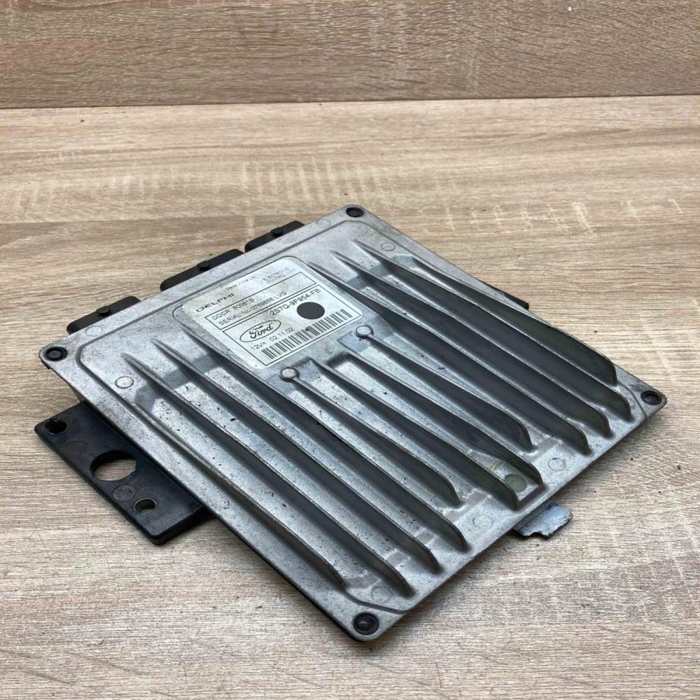 2S7Q 9F954 FB   Engine control unit/module ECU Ford Mondeo Mk III