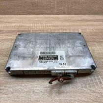 89661 05690 MB175800 6326  Engine control unit/module ECU Toyota Avensis T250