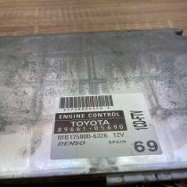 89661 05690 MB175800 6326  Engine control unit/module ECU Toyota Avensis T250