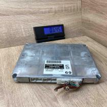 89661 05690 MB175800 6326  Engine control unit/module ECU Toyota Avensis T250