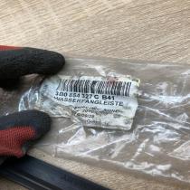 3B0854327C   Windshield trim Volkswagen PASSAT B5.5