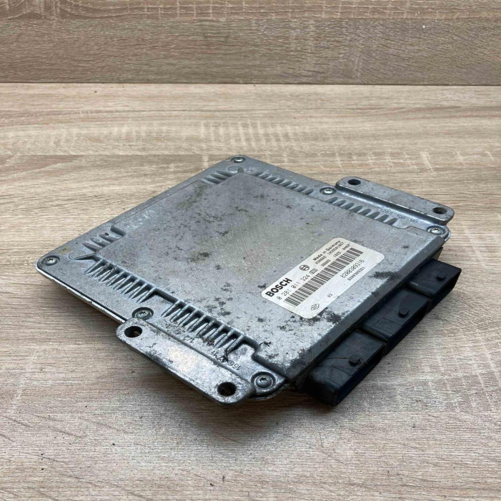 8200309316 0281011324  Engine control unit/module ECU Renault Laguna II