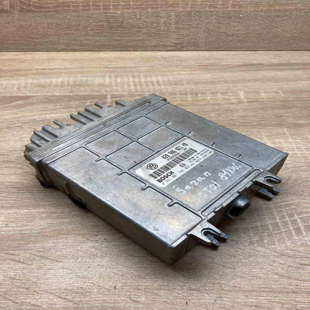 028906021HB 0281001736  Engine control unit/module ECU Ford Galaxy