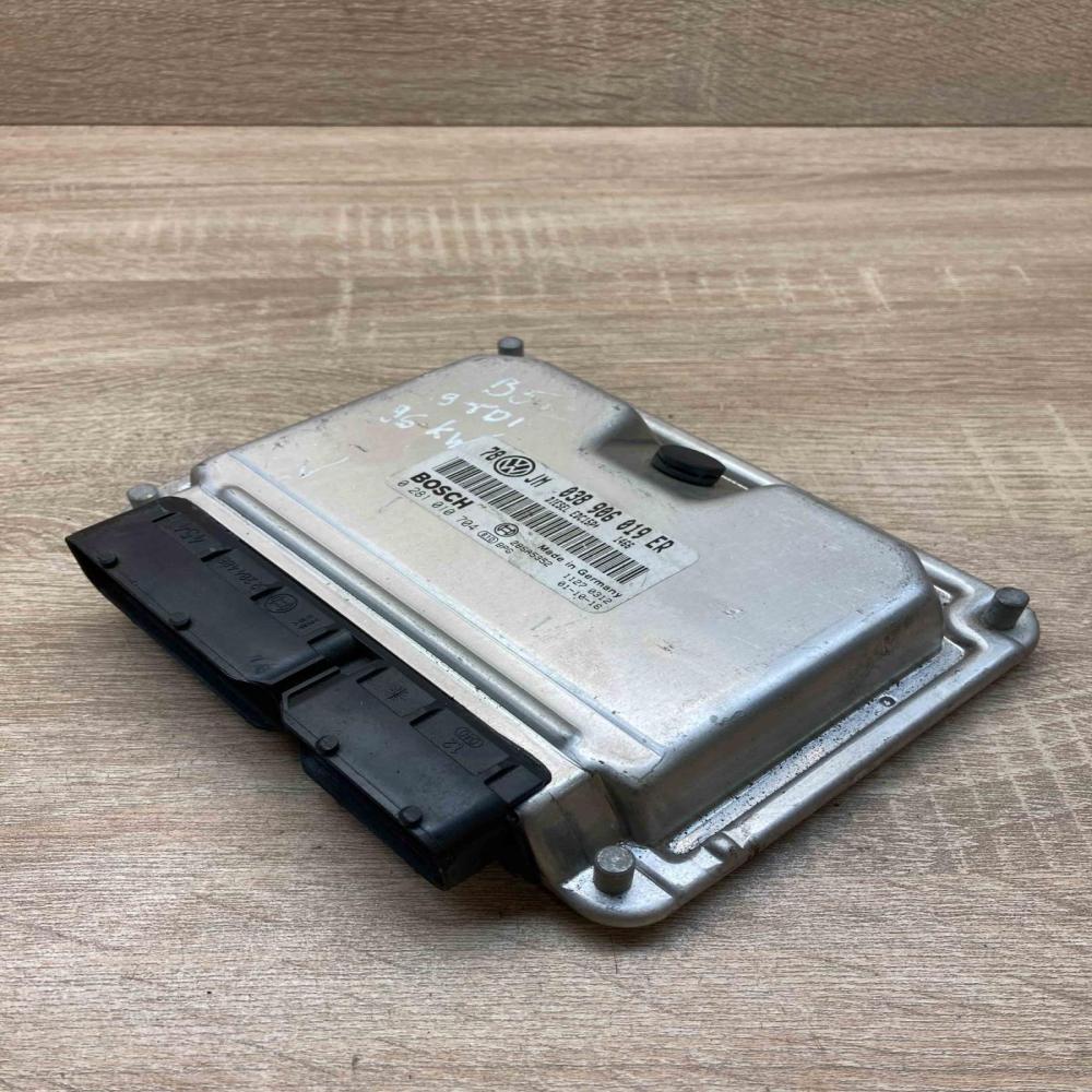 038906019ER 0281010704 78JM Engine control unit/module ECU Volkswagen PASSAT B5