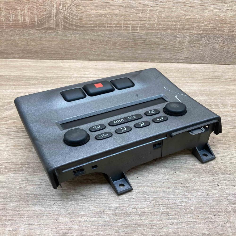 013140985 24439584 330188061 Climate control unit Opel Zafira A