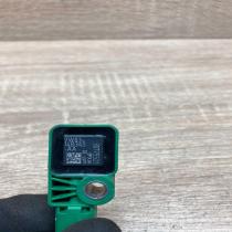 9W83 14B345 AA 30775521  Airbag deployment crash/impact sensor Volvo S80