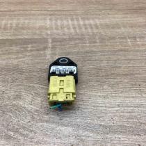 89833 05010   Airbag deployment crash/impact sensor Toyota Avensis T250
