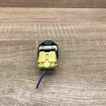 89834 05010 L  Airbag deployment crash/impact sensor Toyota Avensis T250