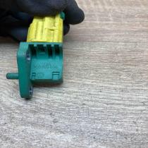 3C0909606   Airbag deployment crash/impact sensor Volkswagen PASSAT B6