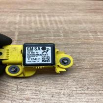 24460761 SA002032487  Airbag deployment crash/impact sensor Opel Zafira B