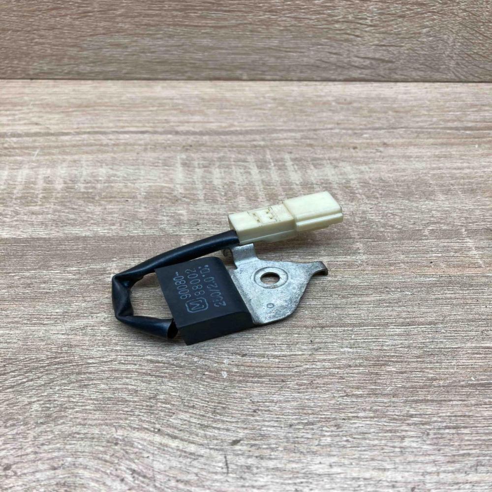 90080 88002   Sensor Toyota Avensis T250