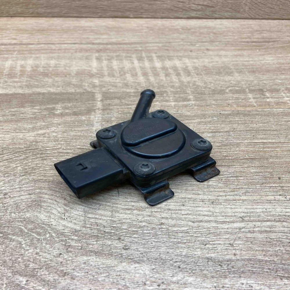 7789219   Exhaust gas pressure sensor BMW 5 E60 E61