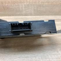 9113348 8ES00947900  Voltage converter/converter module BMW 3 E90 E91