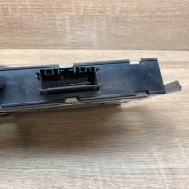 9113348 8ES00947900  Voltage converter/converter module BMW 3 E90 E91