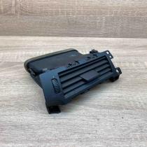 6913708 64226913708  Dashboard side air vent grill/cover trim BMW 5 E60 E61