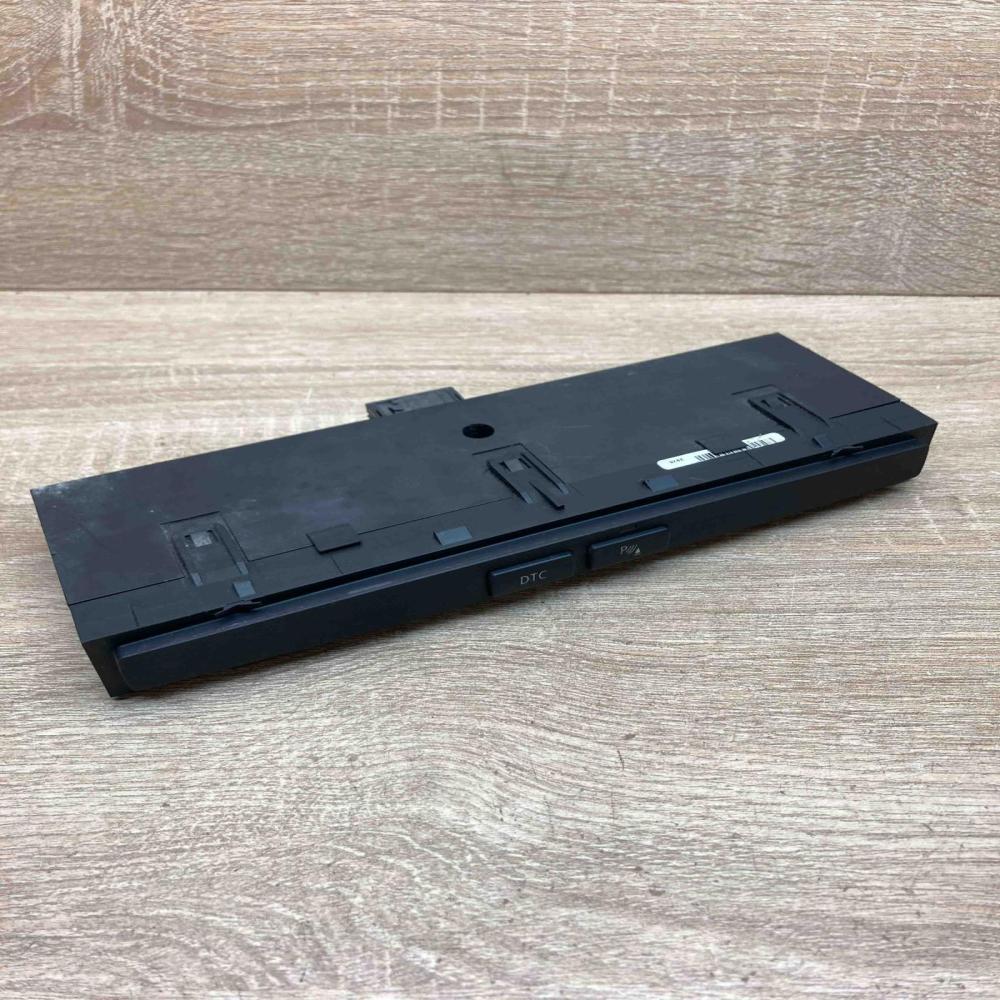 9134025 13580860 PDC Parking (PDC) sensor switch BMW 5 E60 E61