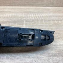 9132139 07W10K8 03  Electric window control switch BMW 3 E90 E91
