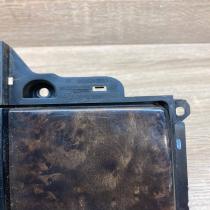 7112006 31629 0100  Car ashtray BMW 5 E60 E61