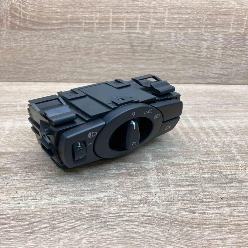 6932795 3360 0302  Light switch BMW 1 E81 E87