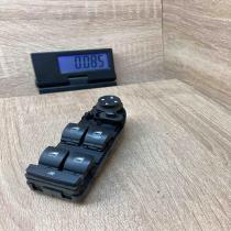 9217335 10W31K5 02  Electric window control switch BMW 3 E90 E91