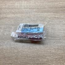 N01713111   Other relay Audi Q7 4M