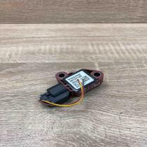 30737138 8840A6  Airbag deployment crash/impact sensor Volvo S40