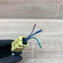 89831 05010   Airbag deployment crash/impact sensor Toyota Corolla E120 E130