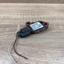 30737138 8840A6  Airbag deployment crash/impact sensor Volvo V50