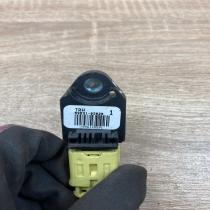 89831 02020   Airbag deployment crash/impact sensor Toyota Avensis T250