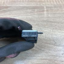 31264395 701589 250108 Airbag deployment crash/impact sensor Volvo V70