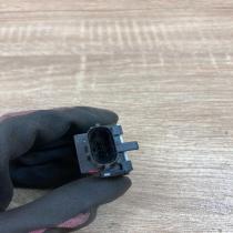 89833 05020 R  Airbag deployment crash/impact sensor Toyota Avensis T250