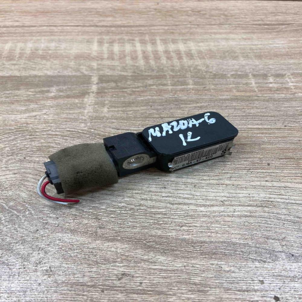 GJ6A 57 KC0   Airbag deployment crash/impact sensor Mazda 6