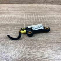 A1638200226   Airbag deployment crash/impact sensor Mercedes-Benz ML W163